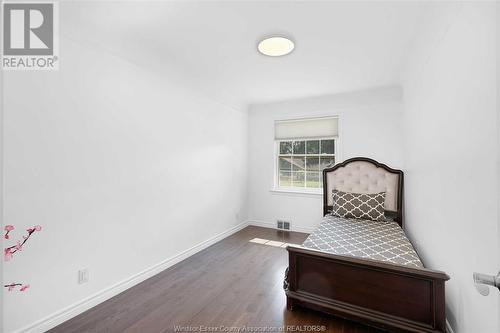 420 Eastlawn, Windsor, ON - Indoor Photo Showing Other Room