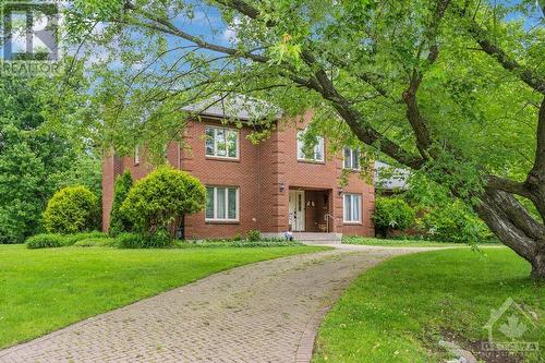 1 Burdock Grove, Ottawa, ON - Outdoor