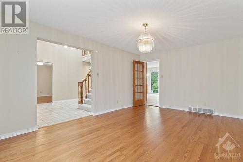 1 Burdock Grove, Ottawa, ON - Indoor Photo Showing Other Room