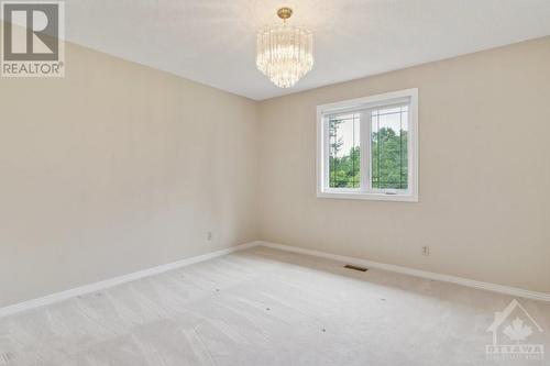 1 Burdock Grove, Ottawa, ON - Indoor Photo Showing Other Room