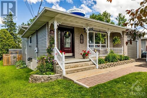 211 Park Avenue, Carleton Place, ON - Outdoor With Deck Patio Veranda