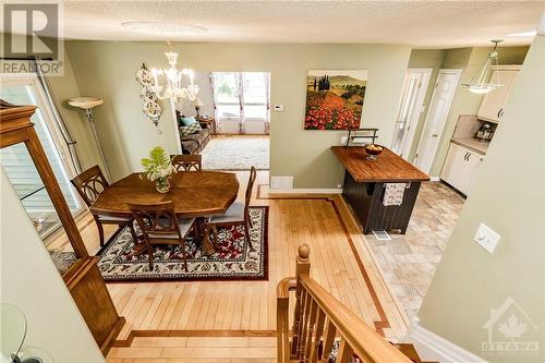 211 Park Avenue, Carleton Place, ON - Indoor Photo Showing Dining Room