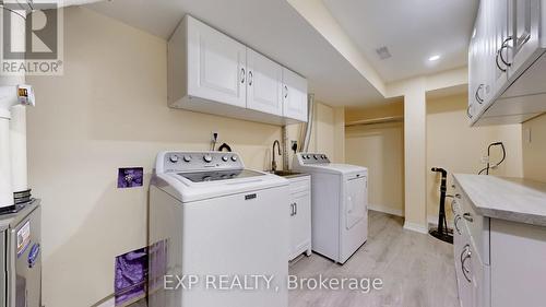 4404 Fairview Street, Burlington, ON - Indoor Photo Showing Laundry Room