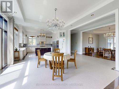 3141 Vivian Road, Whitchurch-Stouffville, ON - Indoor Photo Showing Dining Room