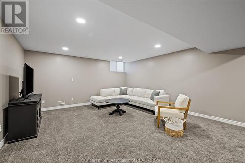 16 Cabot Trail, Chatham, ON - Indoor Photo Showing Basement