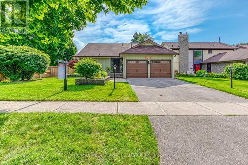 2362 Sinclair Circle, Burlington, ON - Outdoor