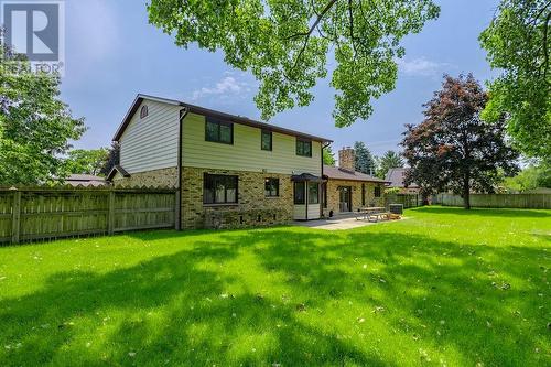 27 Metcalfe Drive, Sarnia, ON - Outdoor With Backyard