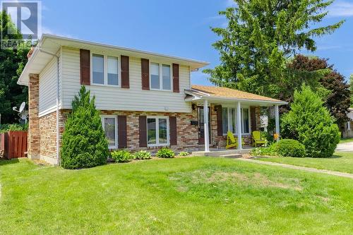 1275 Wiltshire Drive, Sarnia, ON - Outdoor With Facade