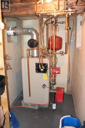 5 Boyds Road, St Georges, NL - Indoor Photo Showing Basement