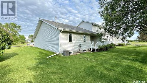 12 4-1275 Aaro Avenue, Elbow, SK - Outdoor