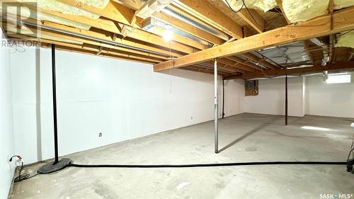 12 4-1275 Aaro Avenue, Elbow, SK - Indoor Photo Showing Basement