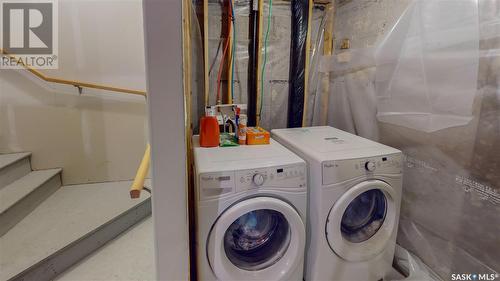 5309 Campling Avenue, Regina, SK - Indoor Photo Showing Laundry Room