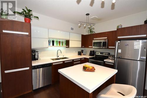 232 2315 Mcclocklin Road, Saskatoon, SK - Indoor Photo Showing Kitchen With Stainless Steel Kitchen With Double Sink