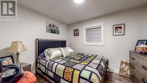 40 Sugar Pine Crescent, St. John'S, NL - Indoor Photo Showing Bedroom