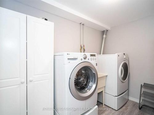 Bsmt-590 Devon Ave, Oshawa, ON - Indoor Photo Showing Laundry Room