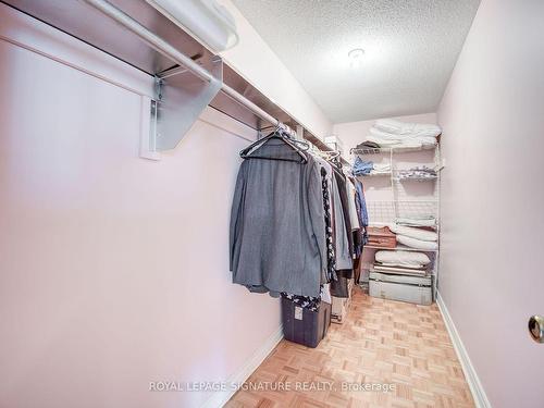 5225 Swiftcurrent Tr, Mississauga, ON - Indoor With Storage