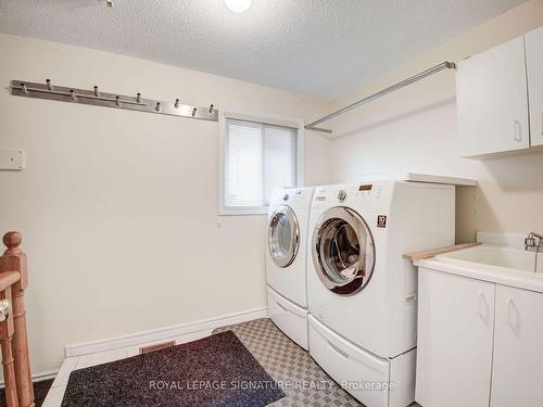 5225 Swiftcurrent Tr, Mississauga, ON - Indoor Photo Showing Laundry Room