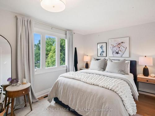 45 Skylark Rd N, Toronto, ON - Indoor Photo Showing Bedroom