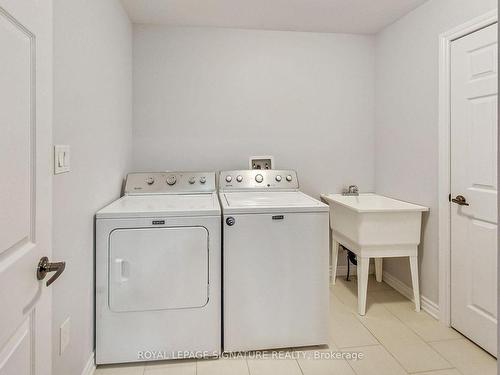 22 Larry Cres, Haldimand, ON - Indoor Photo Showing Laundry Room