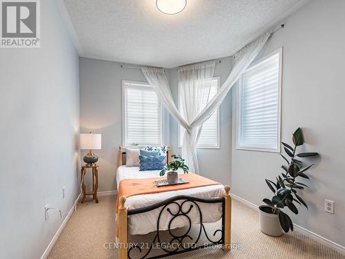 22 - 7190 Atwood Lane, Mississauga (Meadowvale Village), ON - Indoor Photo Showing Bedroom