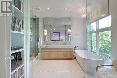 313 Rosewell Avenue, Toronto, ON - Indoor Photo Showing Bathroom