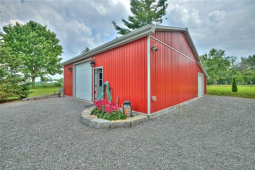 10 Logan Road, Dunnville, ON - Outdoor With Exterior