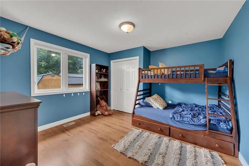 270 Mcgill Road, Brantford, ON - Indoor Photo Showing Bedroom