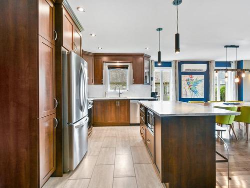 Cuisine - 1632 Rue De Neuchâtel, Saint-Michel, QC - Indoor Photo Showing Kitchen With Upgraded Kitchen