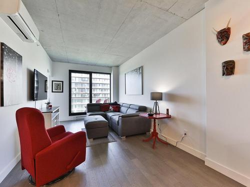 Family room - 408-1552 Rue Des Bassins, Montréal (Le Sud-Ouest), QC - Indoor Photo Showing Living Room