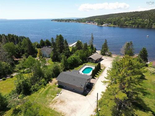 7526 St Margarets Bay Road, Boutiliers Point, NS 