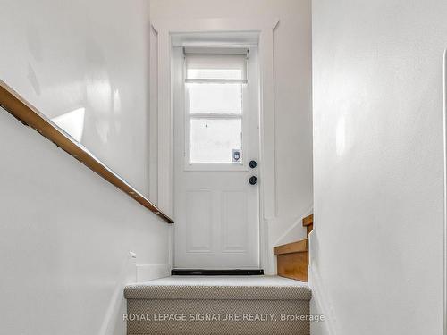 293 Earlscourt Ave, Toronto, ON - Indoor Photo Showing Other Room