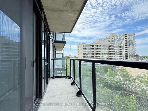 423-86 Dundas St E, Mississauga, ON - Outdoor With View With Exterior