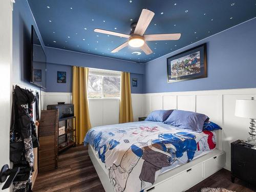 6662 Chukar Drive, Kamloops, BC - Indoor Photo Showing Bedroom