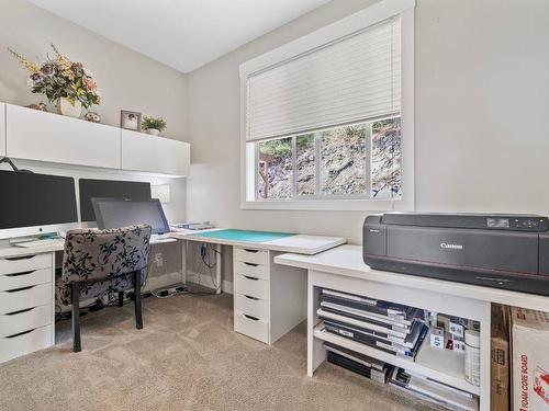 2881 Ensign Lane, West Kelowna, BC - Indoor Photo Showing Office