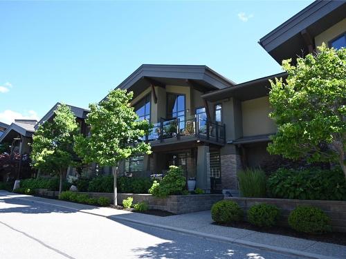 114-600 Sarsons Road, Kelowna, BC - Outdoor With Facade