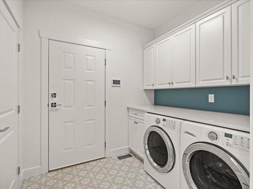 616 Denali Drive, Kelowna, BC - Indoor Photo Showing Laundry Room