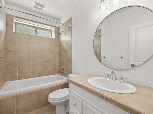 616 Denali Drive, Kelowna, BC - Indoor Photo Showing Bathroom