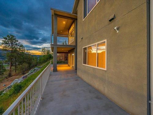 616 Denali Drive, Kelowna, BC - Outdoor With Exterior