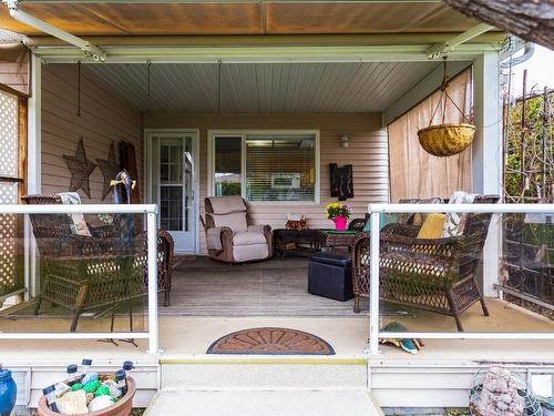 490-1255 Raymer Avenue, Kelowna, BC - Outdoor With Deck Patio Veranda With Exterior