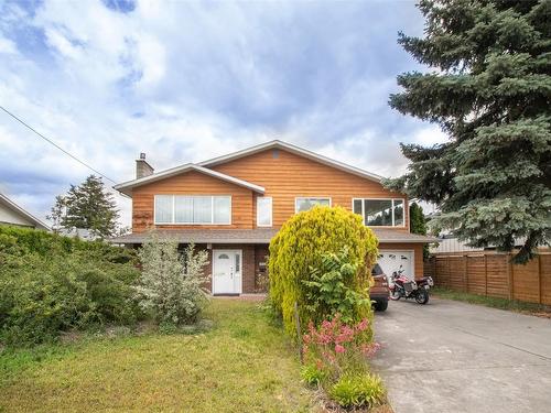 3515 Scott Road, Kelowna, BC - Outdoor