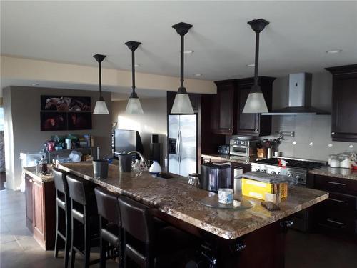 4291 Black Road, Kelowna, BC - Indoor Photo Showing Kitchen With Upgraded Kitchen