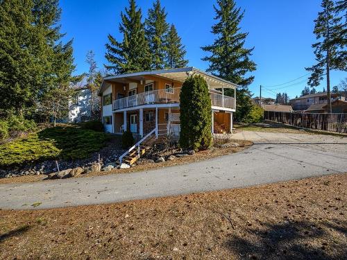 1020 12 Street, Salmon Arm, BC - Outdoor