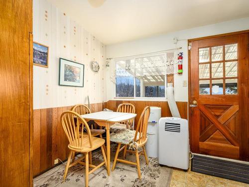 1020 12 Street, Salmon Arm, BC - Indoor Photo Showing Dining Room