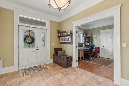 70 Waterside Road, Enderby, BC - Indoor Photo Showing Other Room