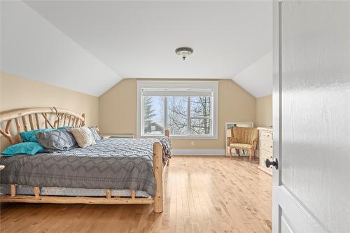 70 Waterside Road, Enderby, BC - Indoor Photo Showing Bedroom