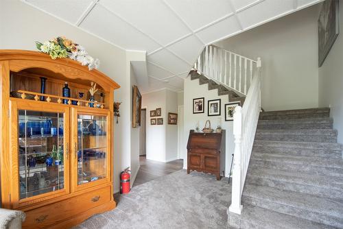 46 Farchant Way, Vernon, BC - Indoor Photo Showing Other Room