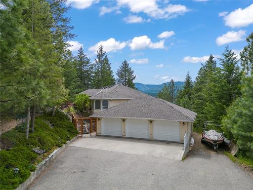 46 Farchant Way, Vernon, BC - Outdoor