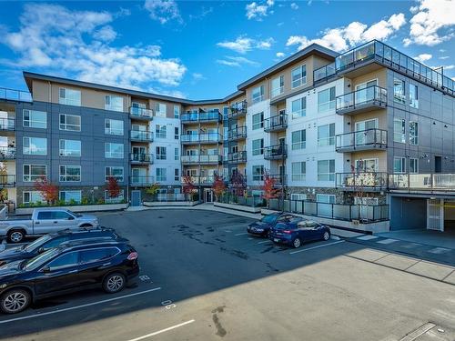 205-3070 Kilpatrick Ave, Courtenay, BC - Outdoor With Balcony With Facade