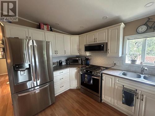 12022 Pretty Road Unit# 39, Lake Country, BC - Indoor Photo Showing Kitchen With Double Sink