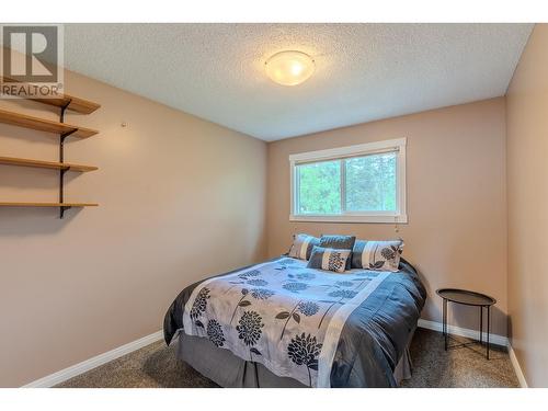 2982 Berwick Drive, Prince George, BC - Indoor Photo Showing Bedroom